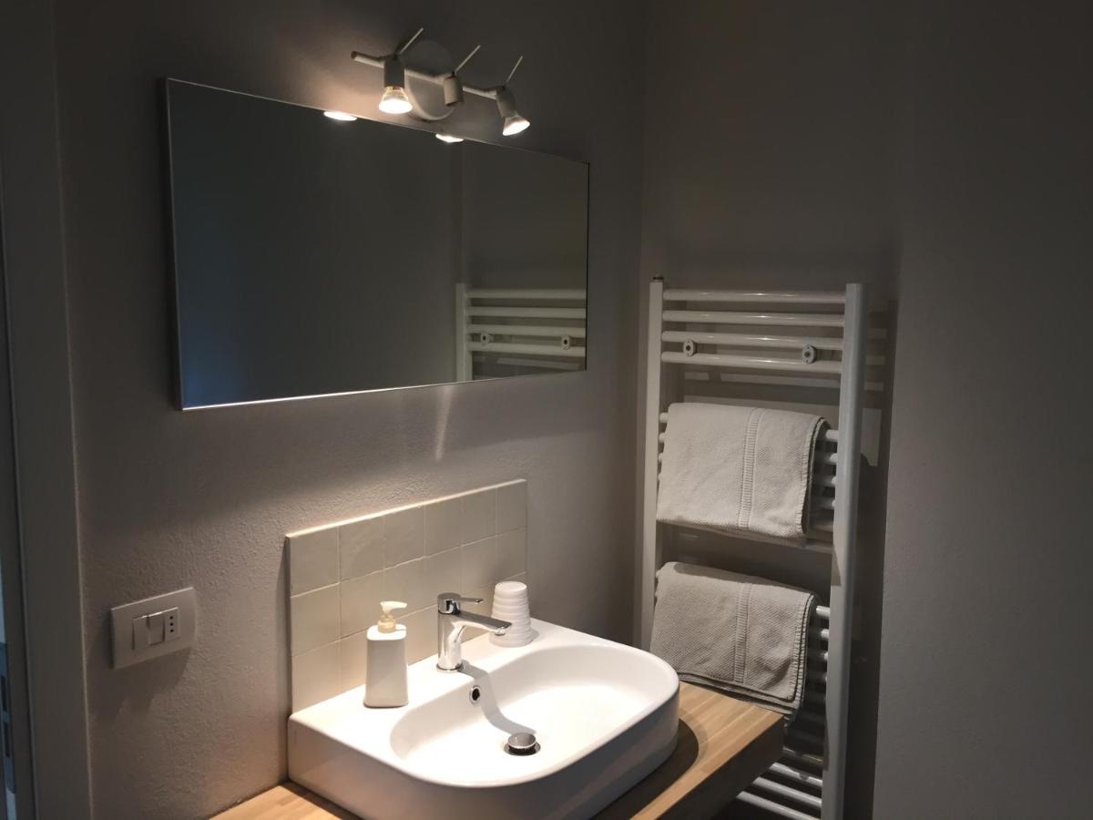 Suite Mare Centro Пезаро Экстерьер фото